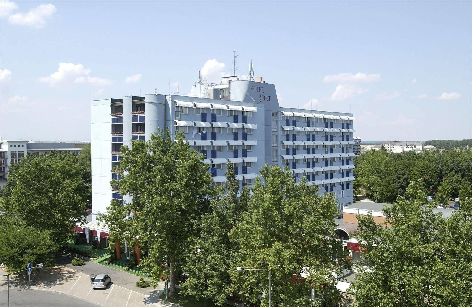 Hunguest Hotel Repce Buk Ngoại thất bức ảnh
