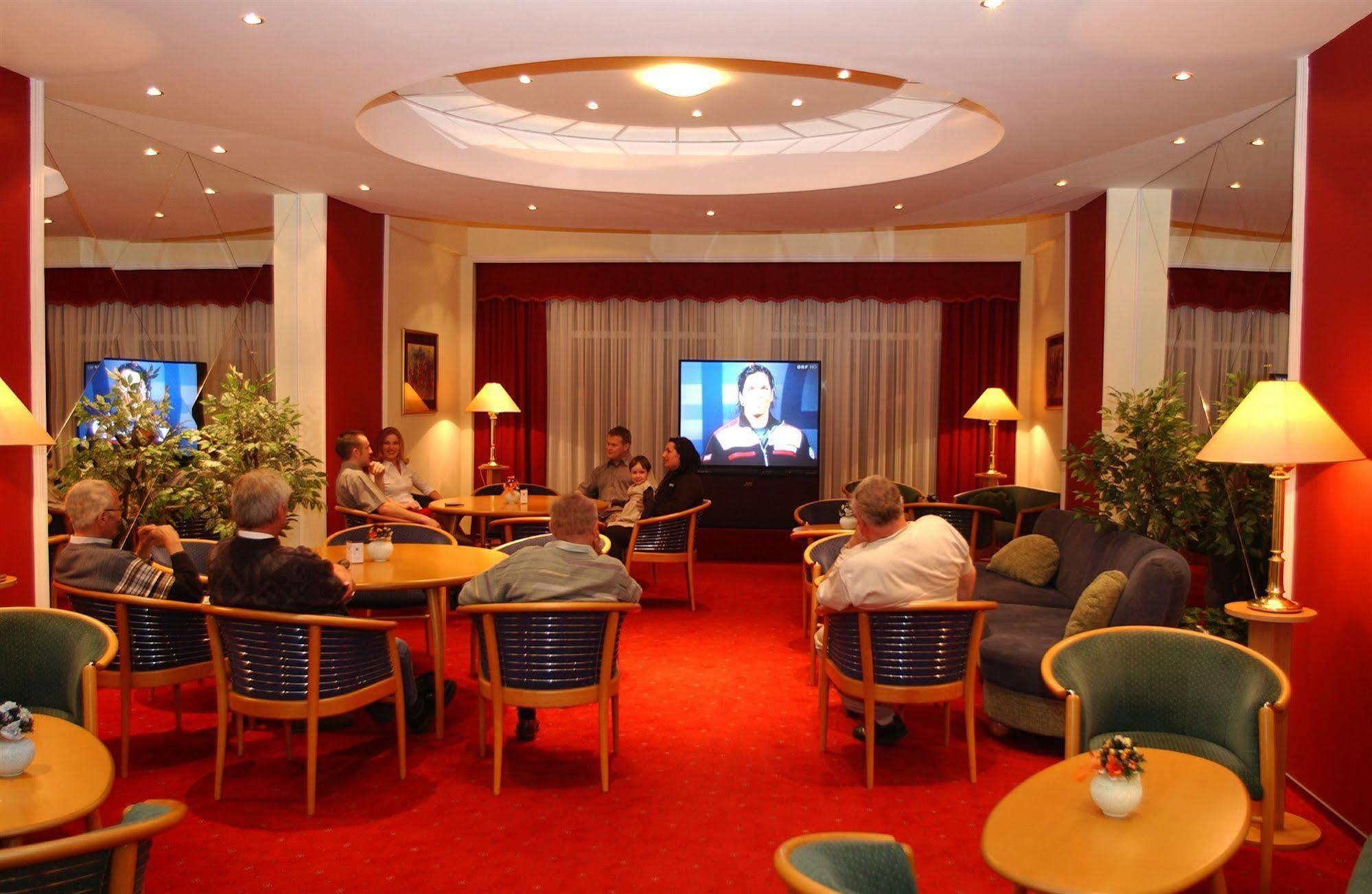 Hunguest Hotel Repce Buk Ngoại thất bức ảnh